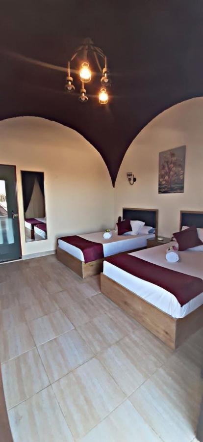 Heru Pyramids View Hotel Kairo Exterior foto